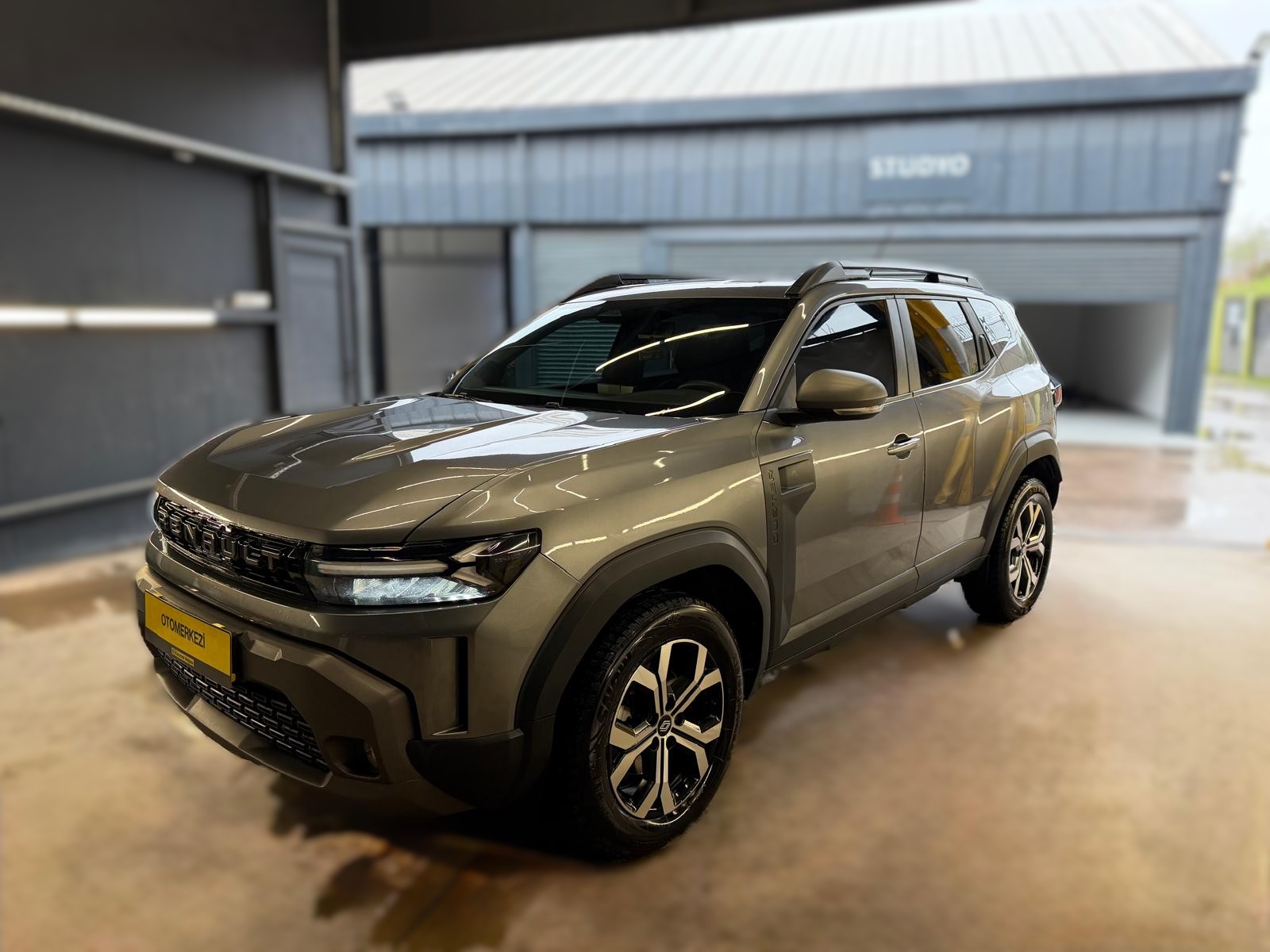 RENAULT DUSTER 1